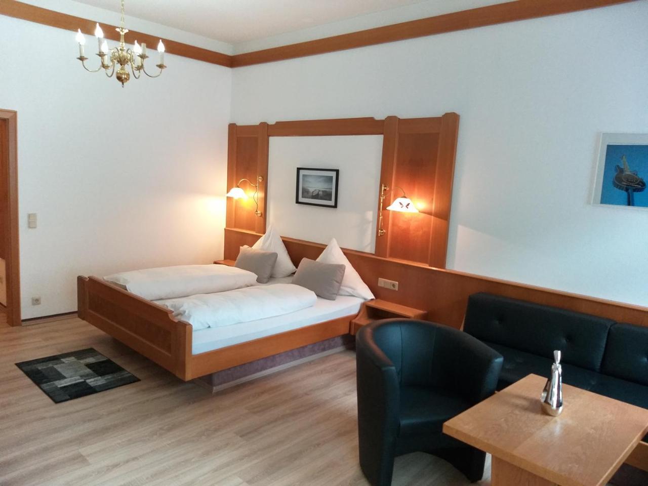 Hotel Sonne Bad Wildbad Exterior foto
